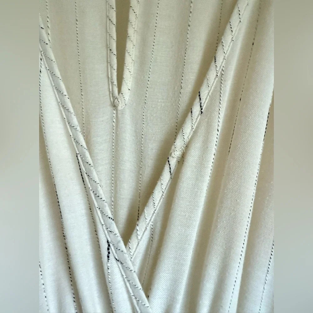 Anthropologie Feather Bone Romper - Size XS - Picture 8 of 15